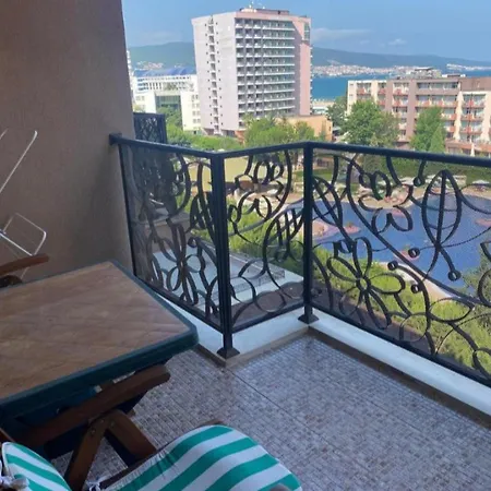 Barcelo Sea View Apartment *